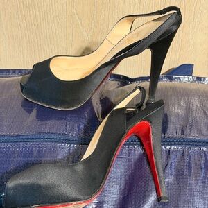 Christian Louboutin Black Slingback Peep Toe Pumps EU 35 / US 4.5–5 | Red Sole